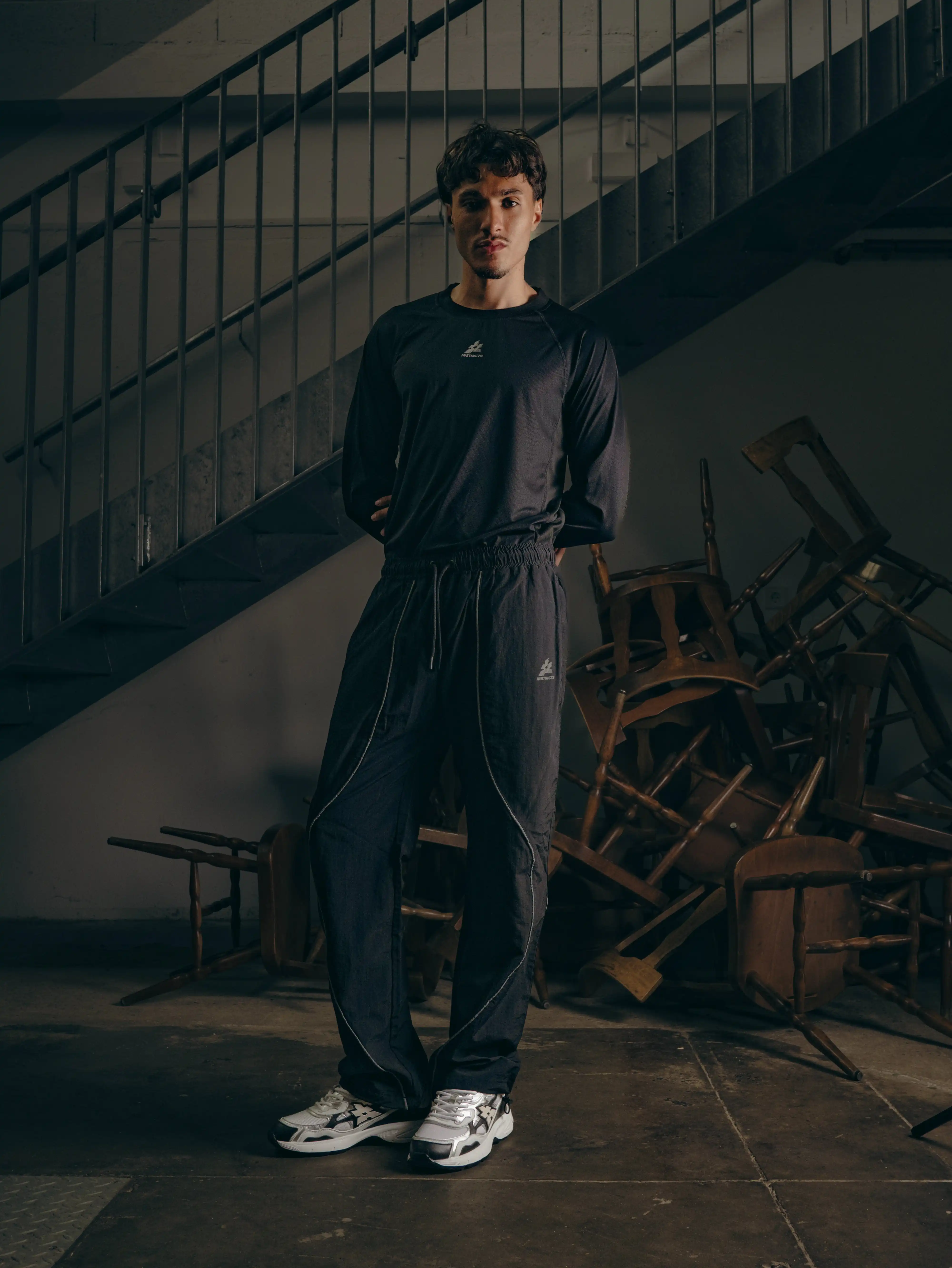 RUNNER COR-V BLACK SHADOW - Image 2