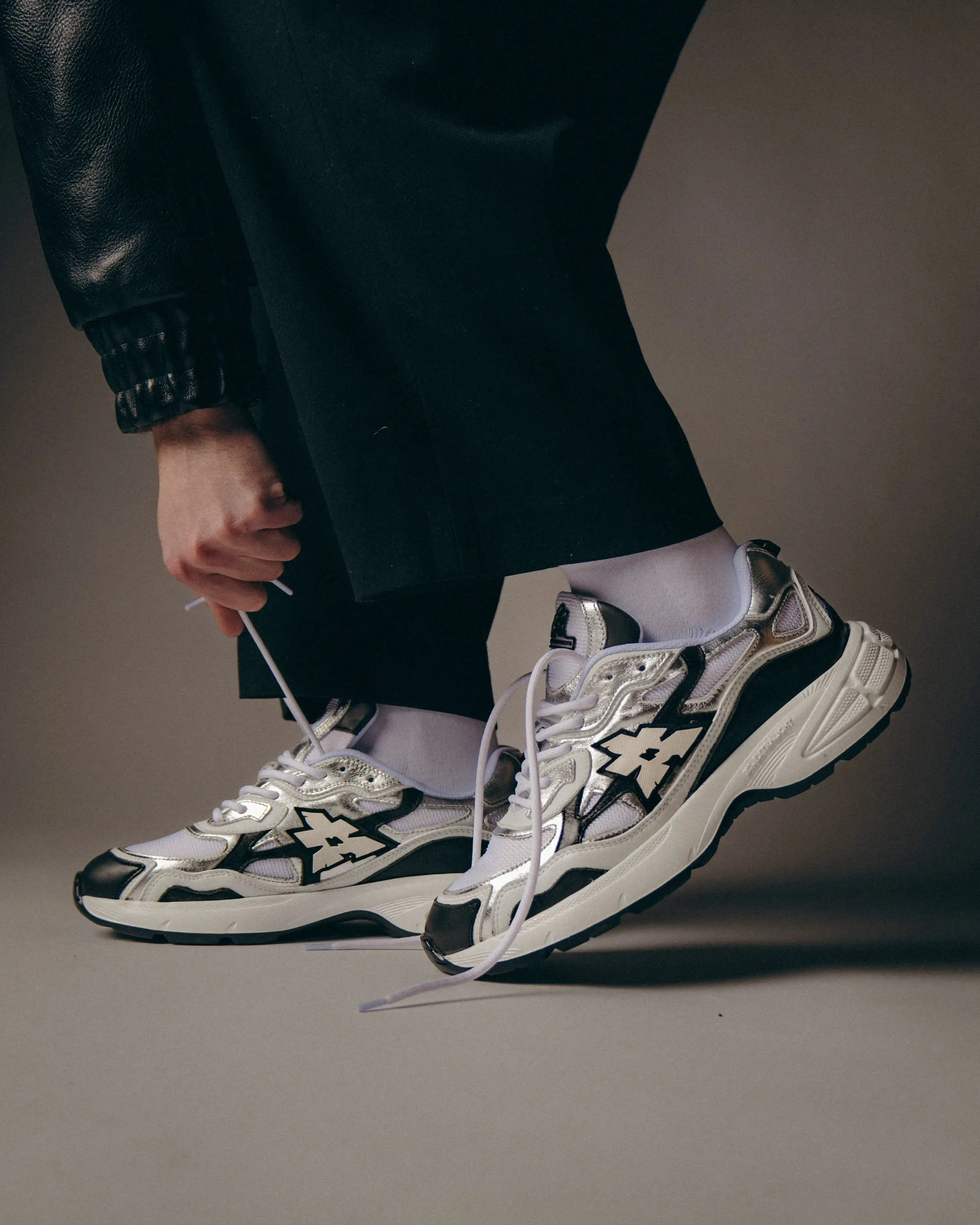 RUNNER COR-V BLACK SHADOW - Image 5