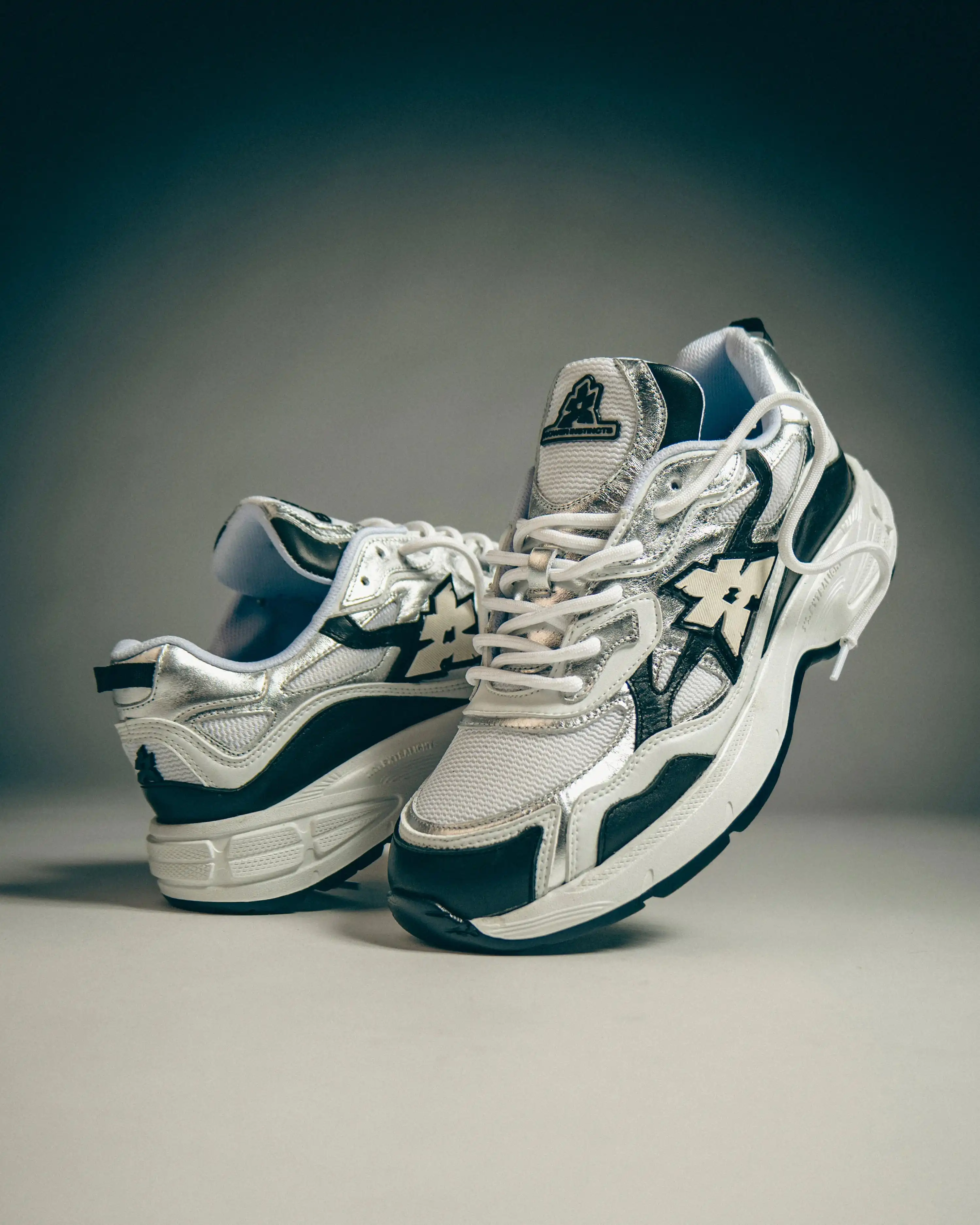 RUNNER COR-V BLACK SHADOW - Image 6