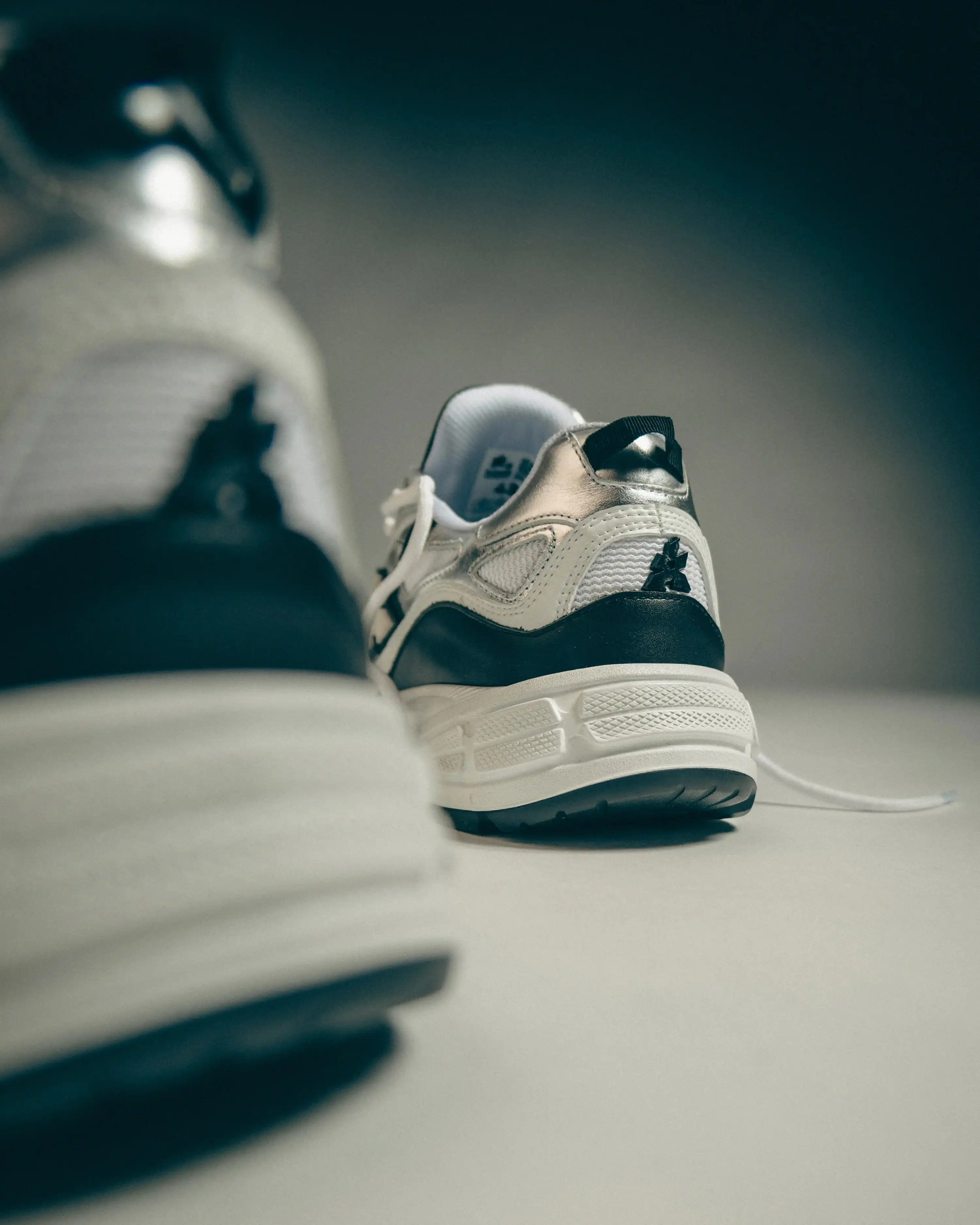 RUNNER COR-V BLACK SHADOW - Image 7