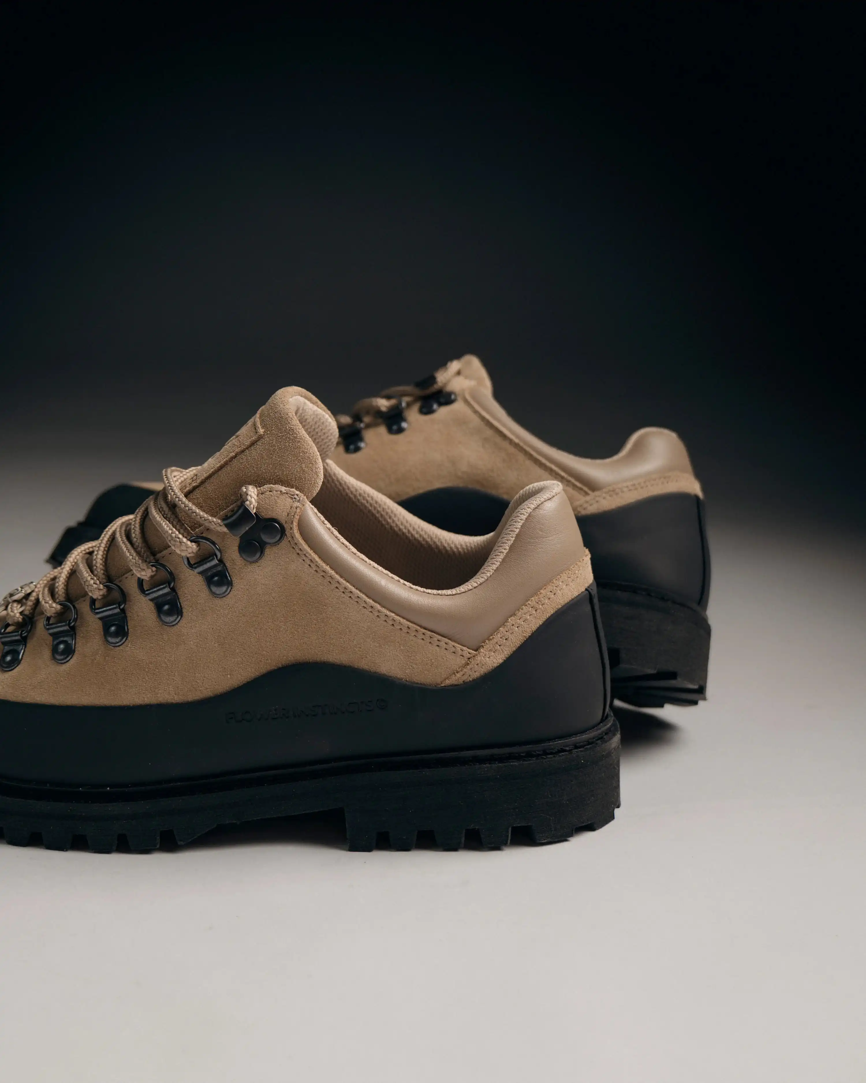 BOOTED GOAT BEIGE - Image 7