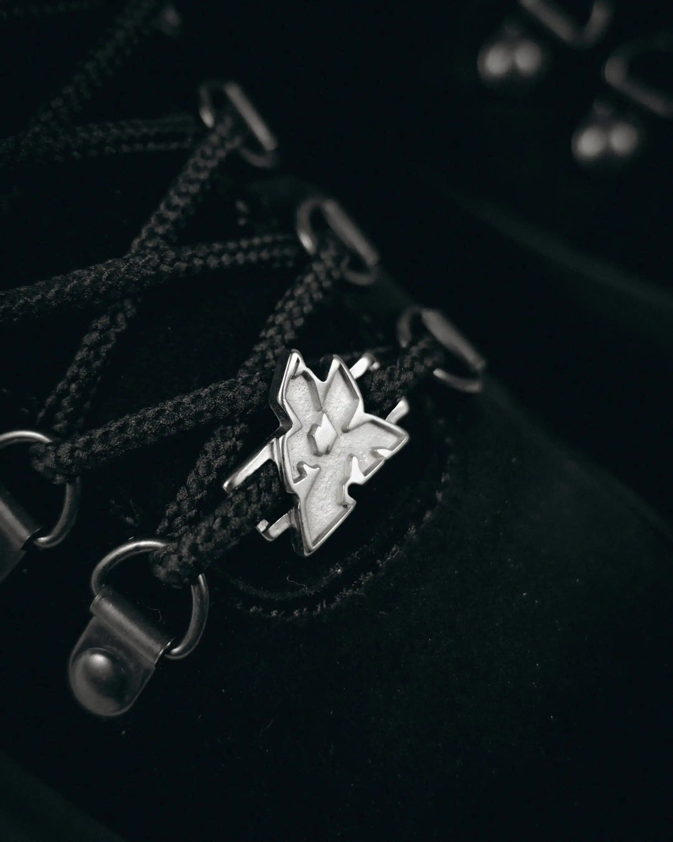 BOOTED GOAT BLACK - Image 5