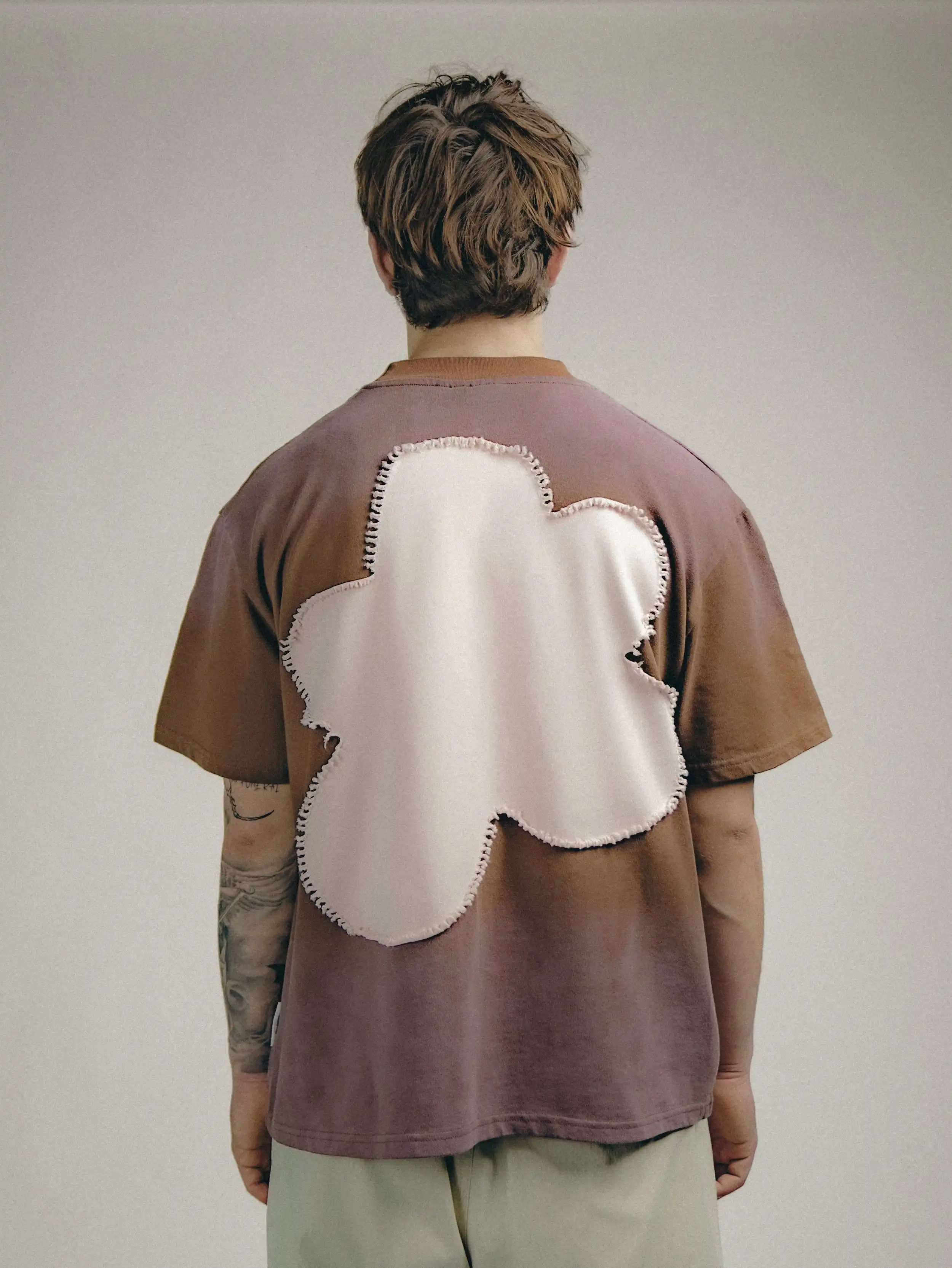 TEE BROWN/PINK - Image 3