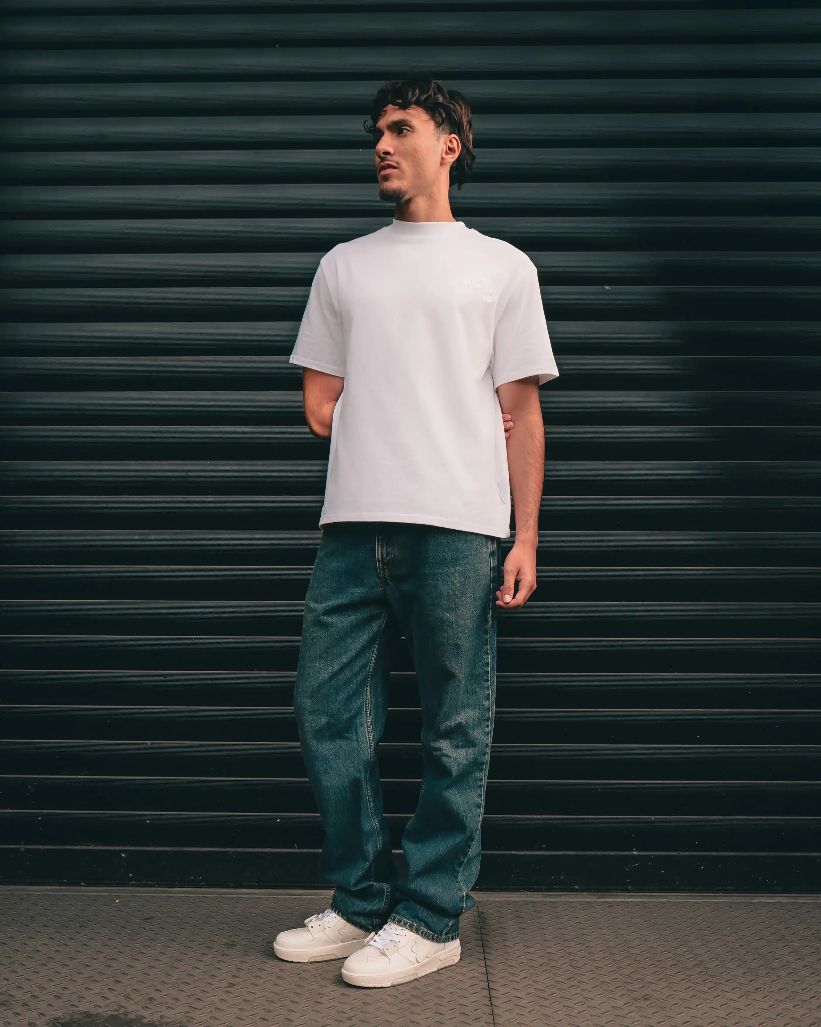 TEE CLASSIC WHITE - Image 10