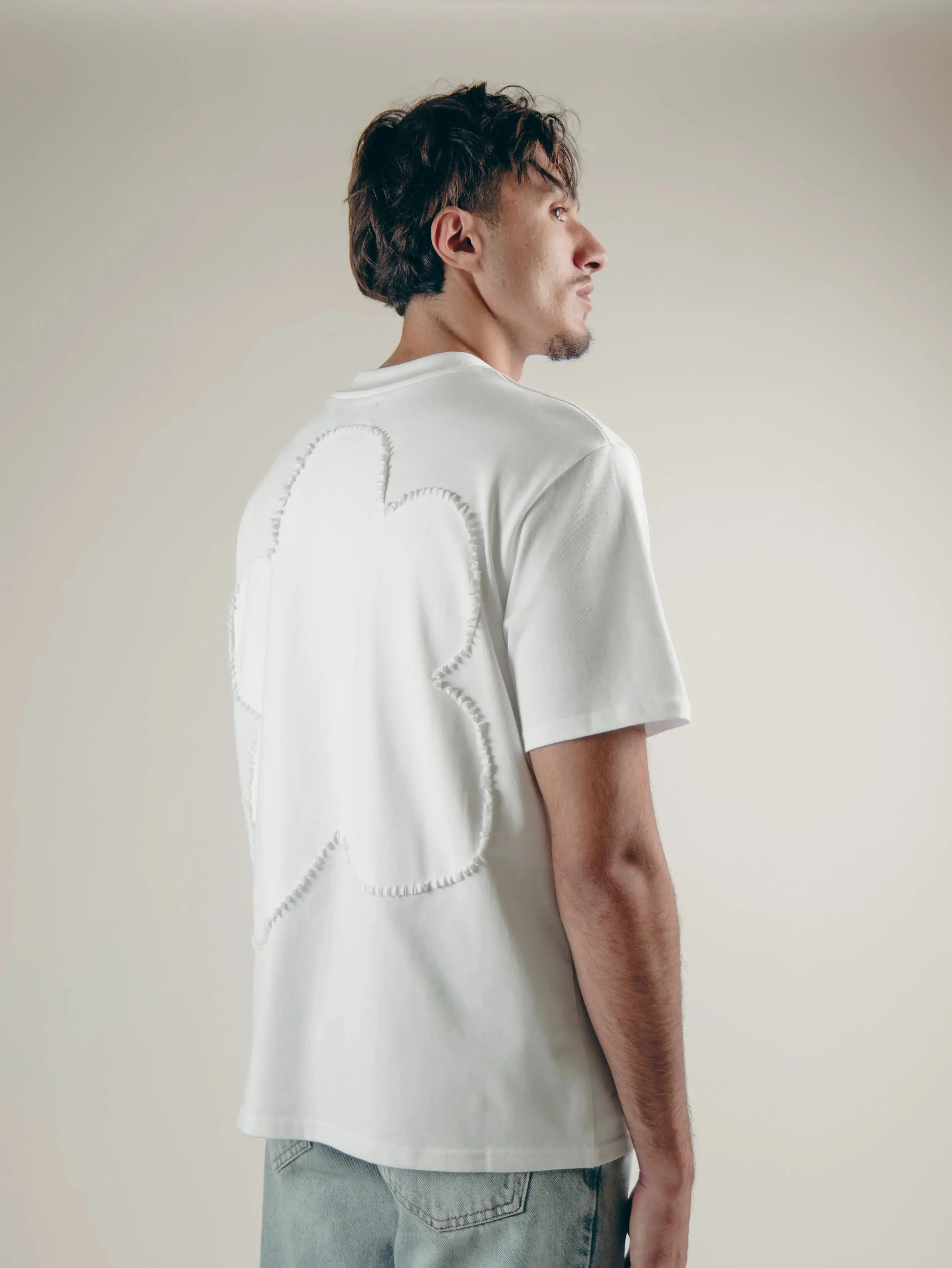 TEE CLASSIC WHITE - Image 12