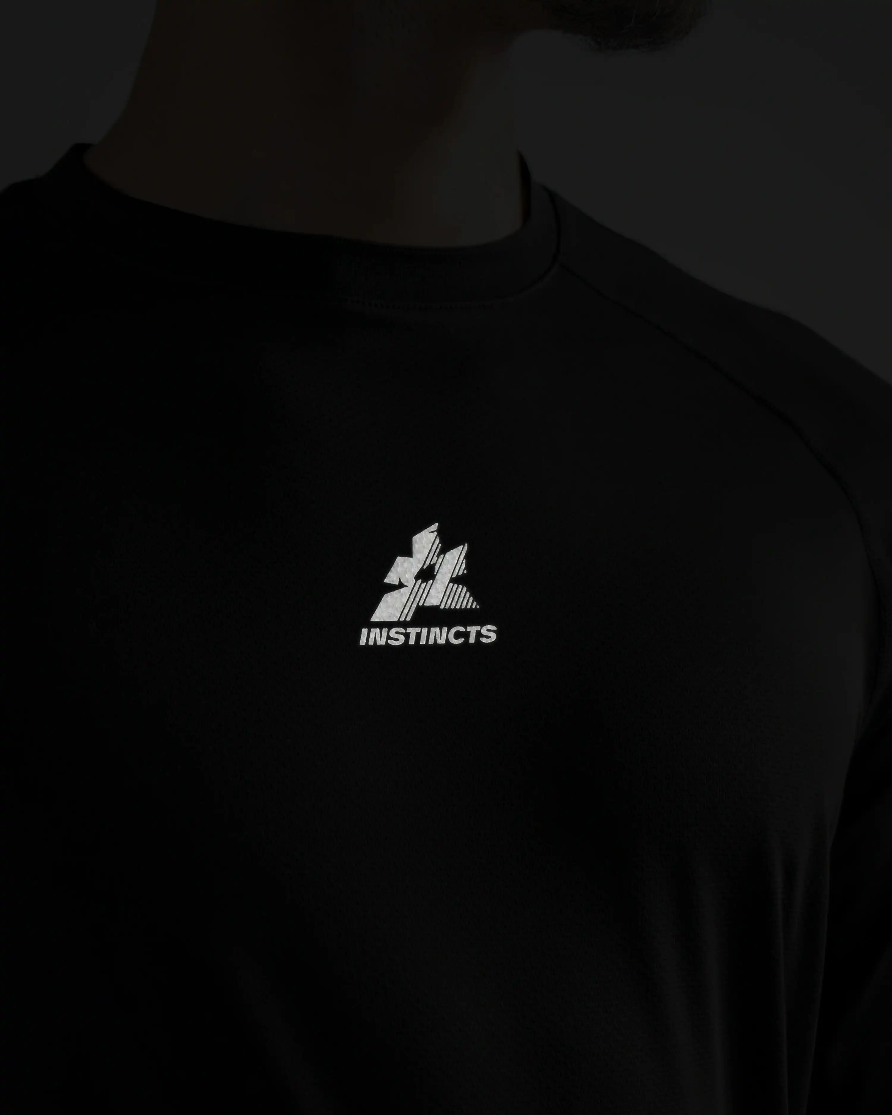ACTIVEWEAR LONGSLEEVE TEE BLACK - Image 6