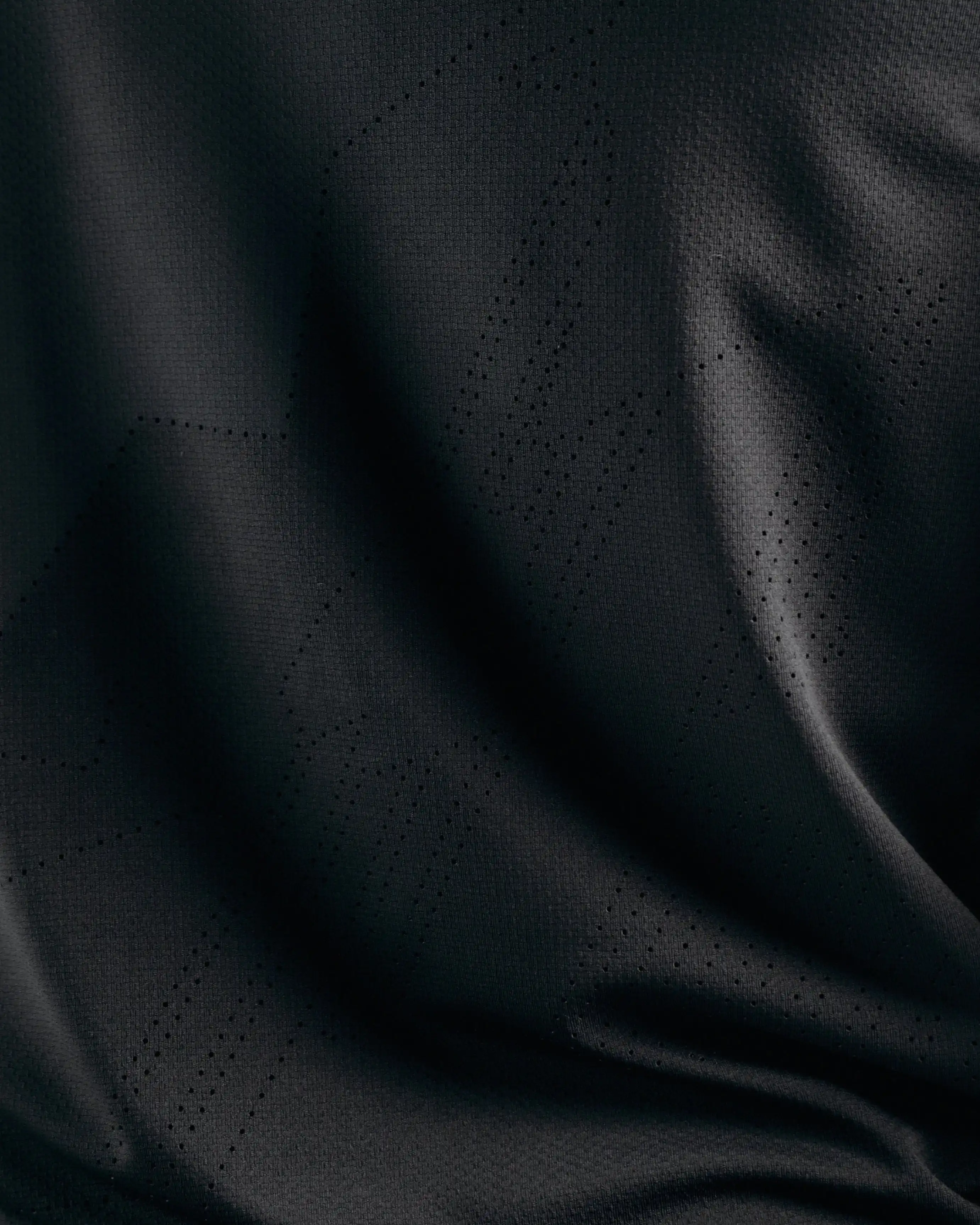ACTIVEWEAR LONGSLEEVE TEE BLACK - Image 7