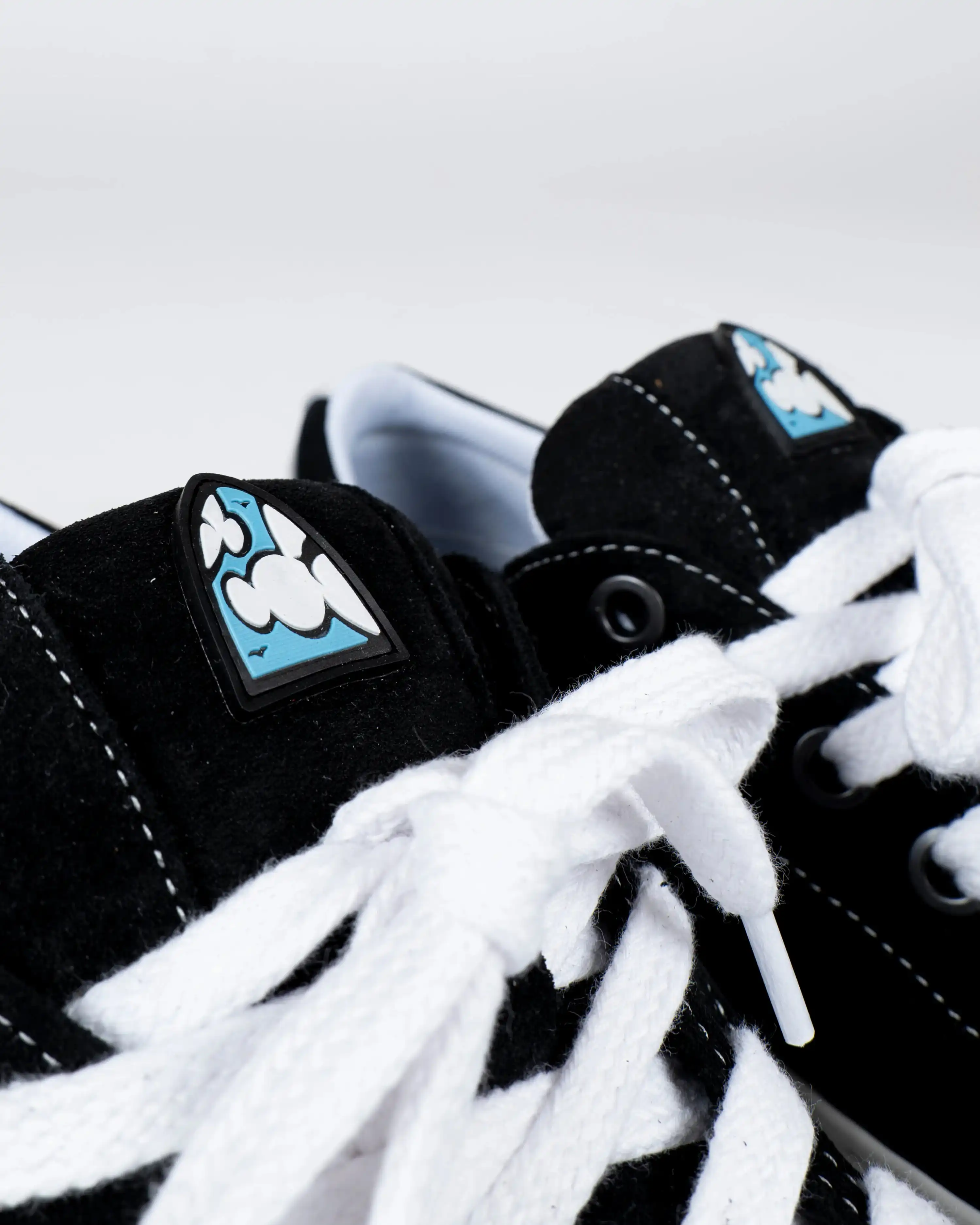 SNEAKERS PENNY BLACK w/ THOMAS ISER - Image 8